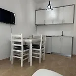 Nazo Sea View Apartments